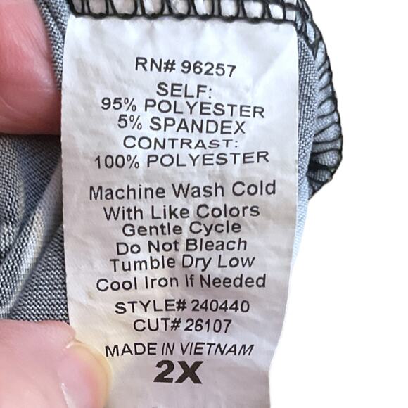 PERSEPTION CONCEPT Dress Plus Size 2X Black Floral Faux Wrap Style - Picture 5 of 10